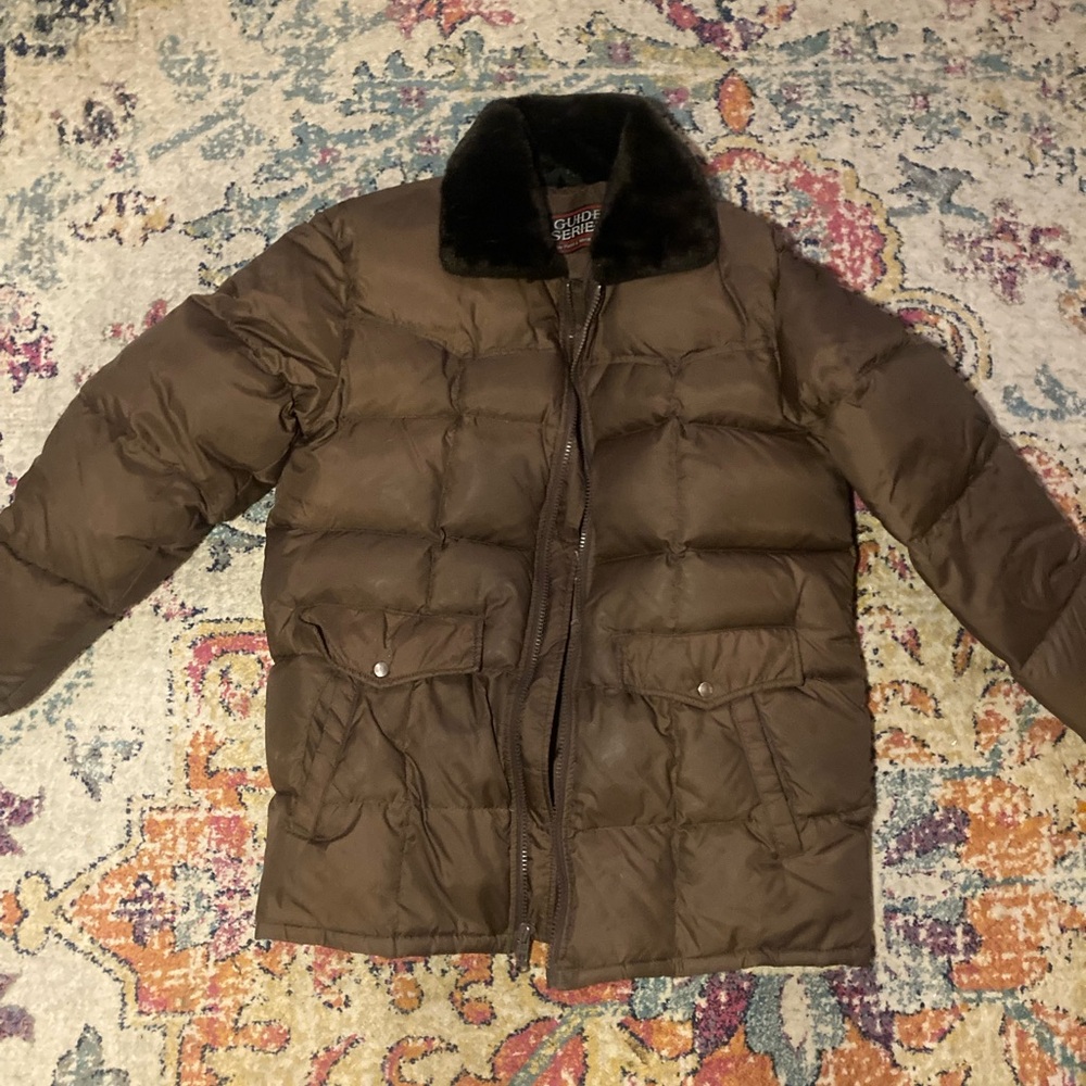 Field & Stream Brown Quilted Jacket with Black Collar